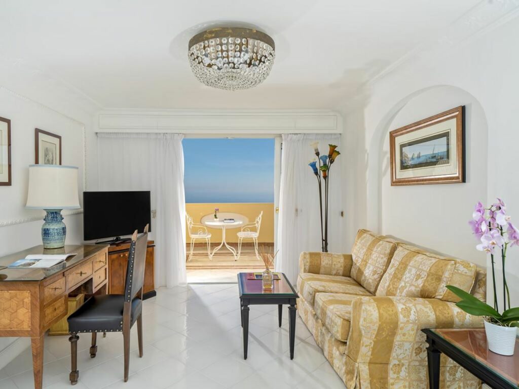Grand Hotel Quisisana - The best hotel in Capri